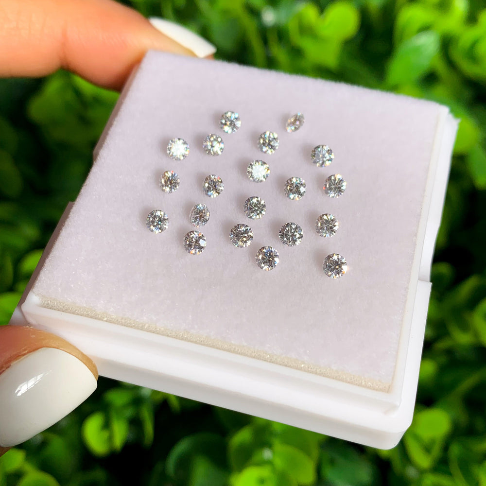 
                  
                    Moissanita 3 mm Corte Diamante
                  
                