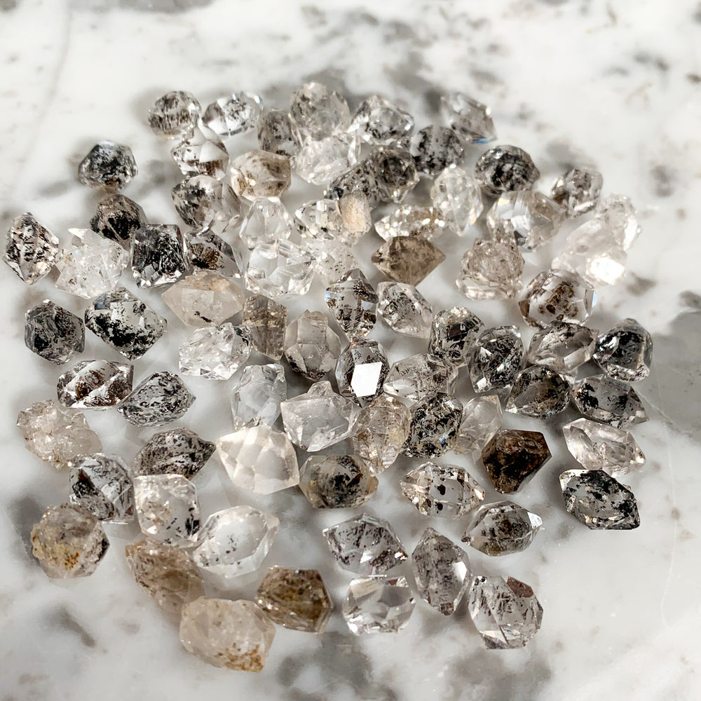 
                  
                    Diamante Herkimer Natural 10 mm
                  
                