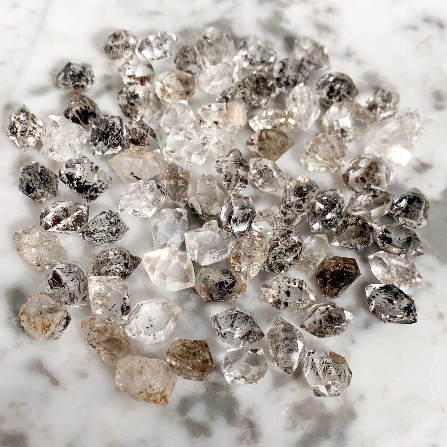 
                  
                    Diamante Herkimer Natural 10 mm
                  
                
