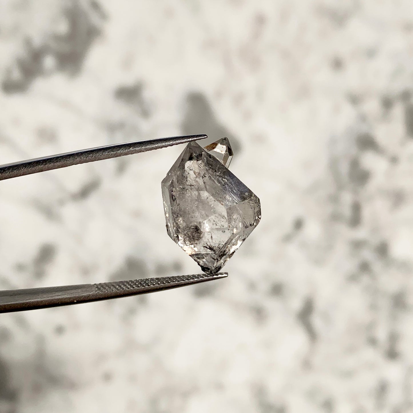 
                  
                    Diamante Herkimer Natural 18,5x12 mm
                  
                