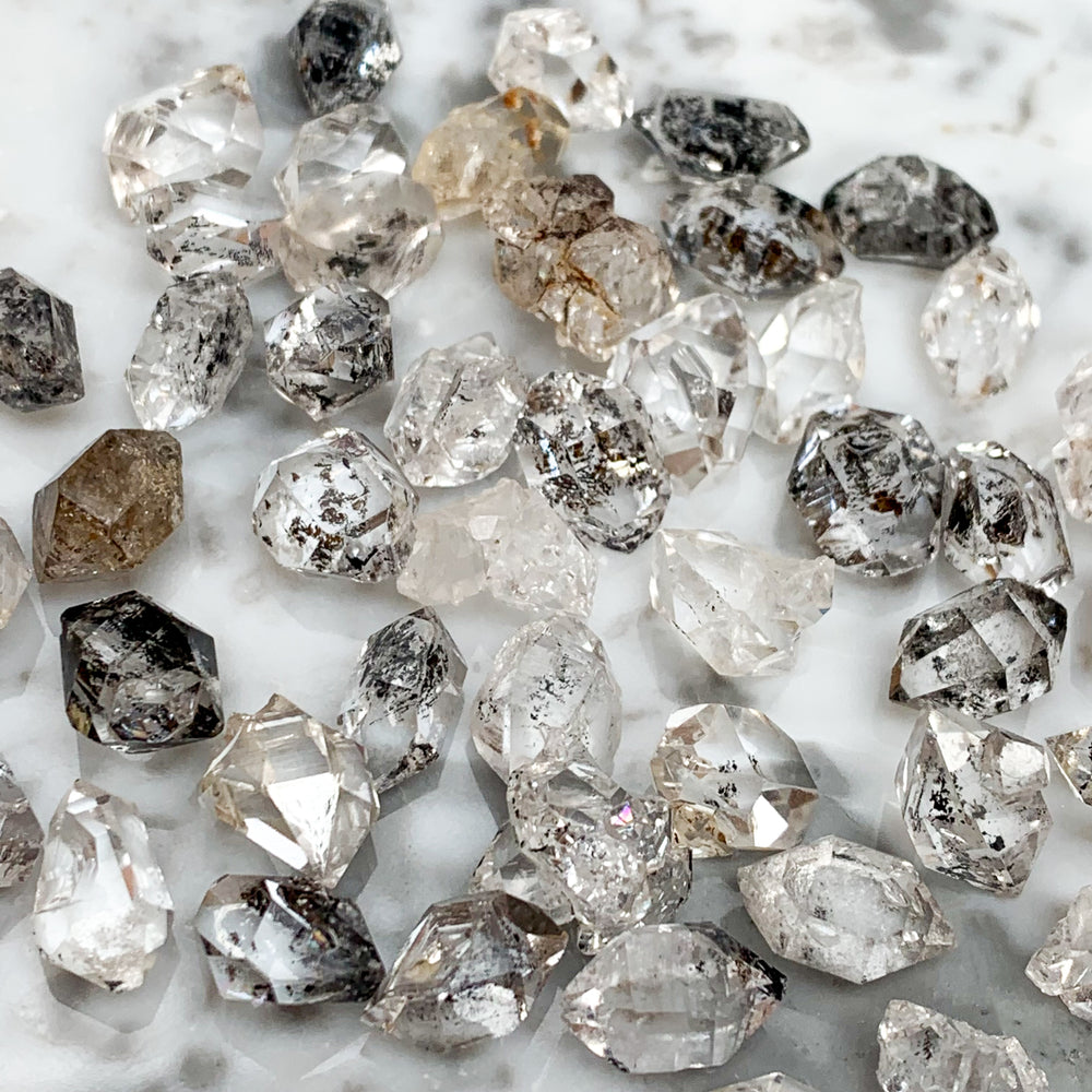 
                  
                    Diamante Herkimer Natural 12 mm
                  
                