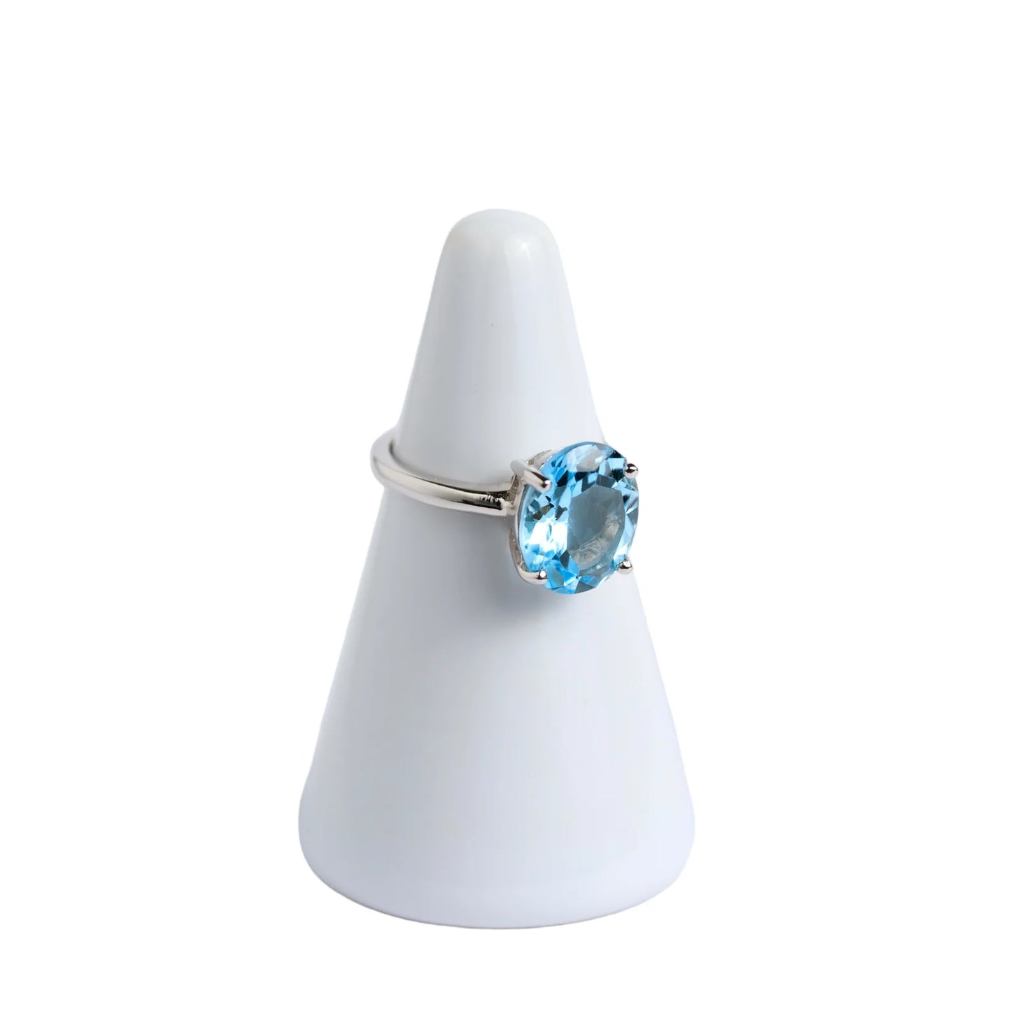 
                  
                    ANILLO TOPACIO SWISS BLUE OVALADO
                  
                