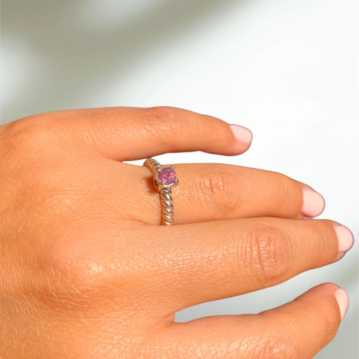 
                  
                    ANILLO ESPINEL ROSA NATURAL TALLA 13
                  
                