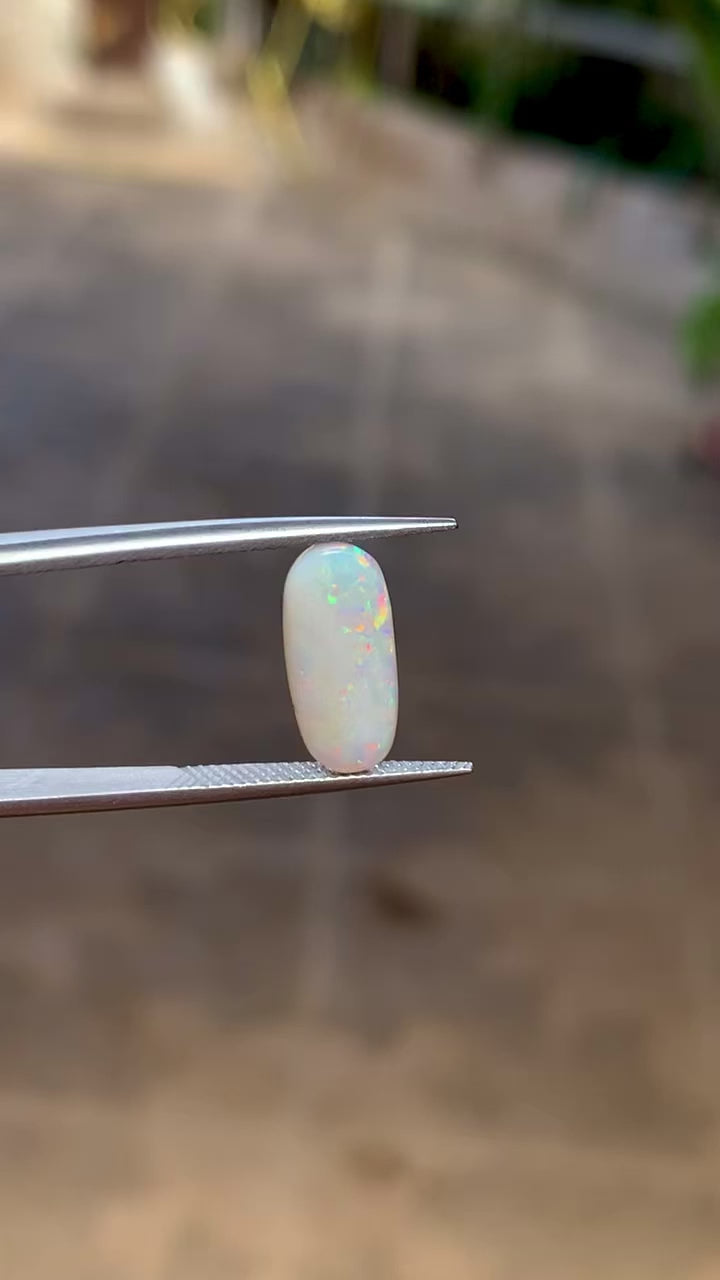 Cristal de Ópalo Australiano Solido 14x6,3 mm