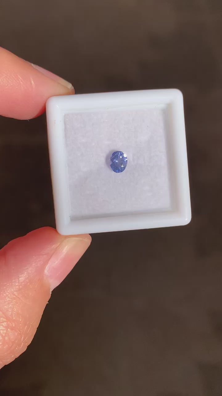 TANZANITA CORTE OVALADO NATURAL 5.4 MM