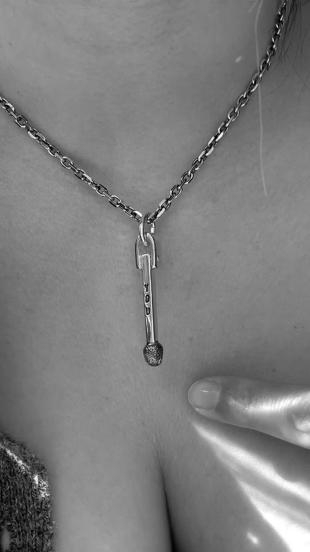 COLGANTE FÓSFORO QUEMADO YOU PLATA 950