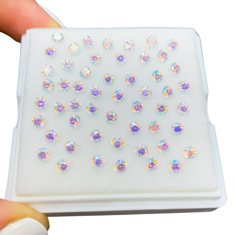 
                  
                    Zirconia Sintético Multicolor 3 mm Corte Diamante
                  
                