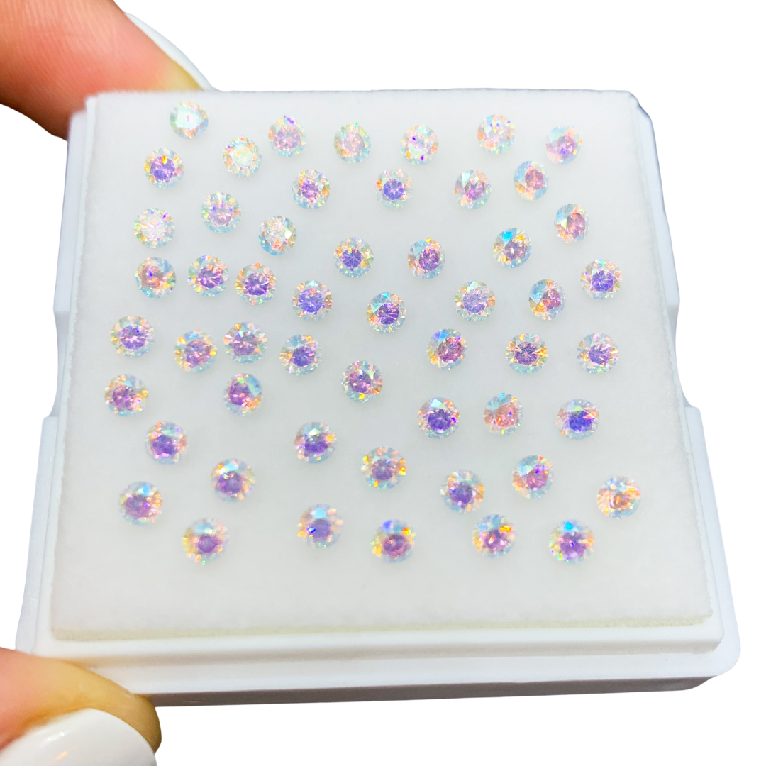 
                  
                    Zirconia Sintético Multicolor 3 mm Corte Diamante
                  
                