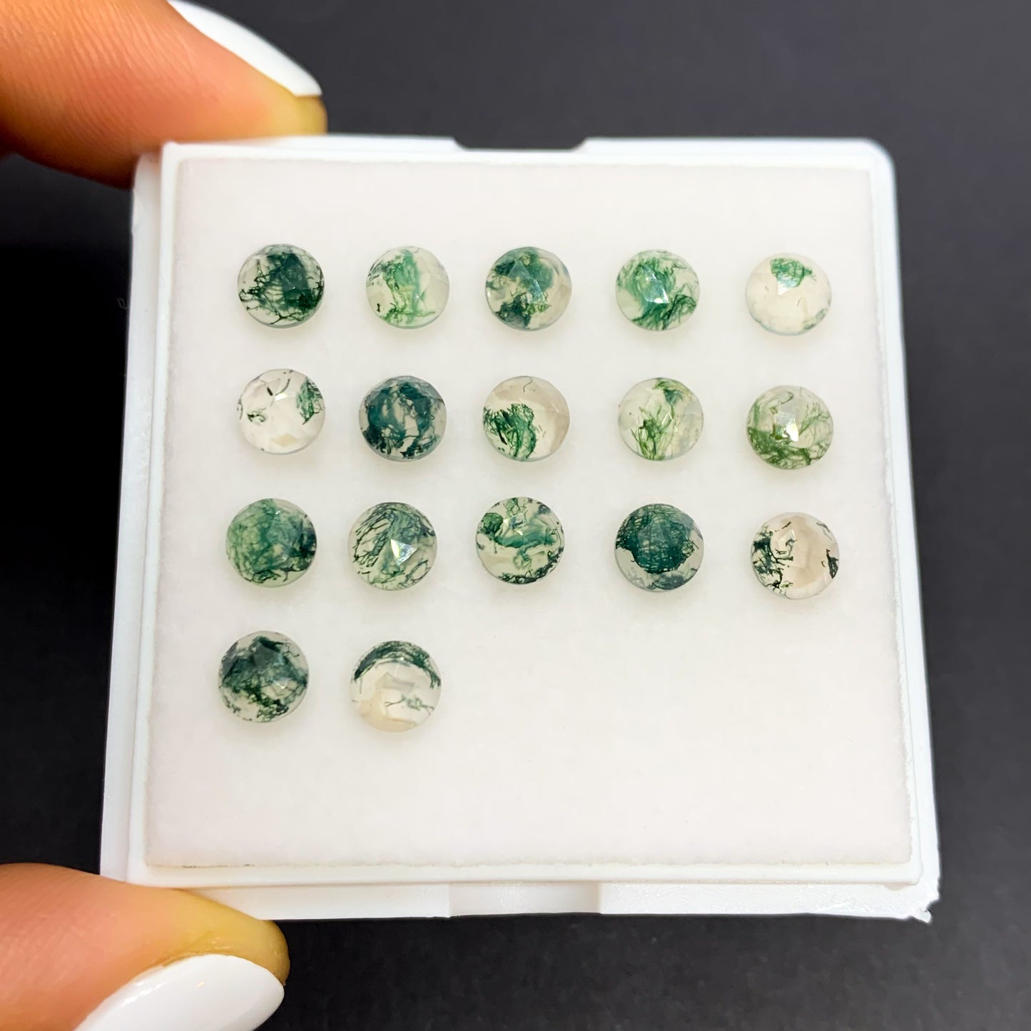 
                  
                    Agata Musgo 5 mm
                  
                