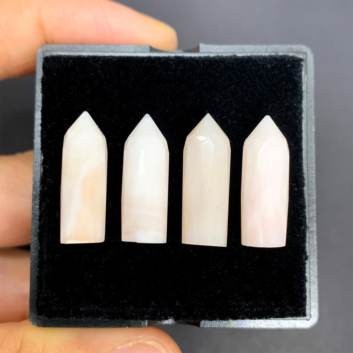 
                  
                    Lote Punta Facetada Opalo Rosa 20x7 mm (3)
                  
                