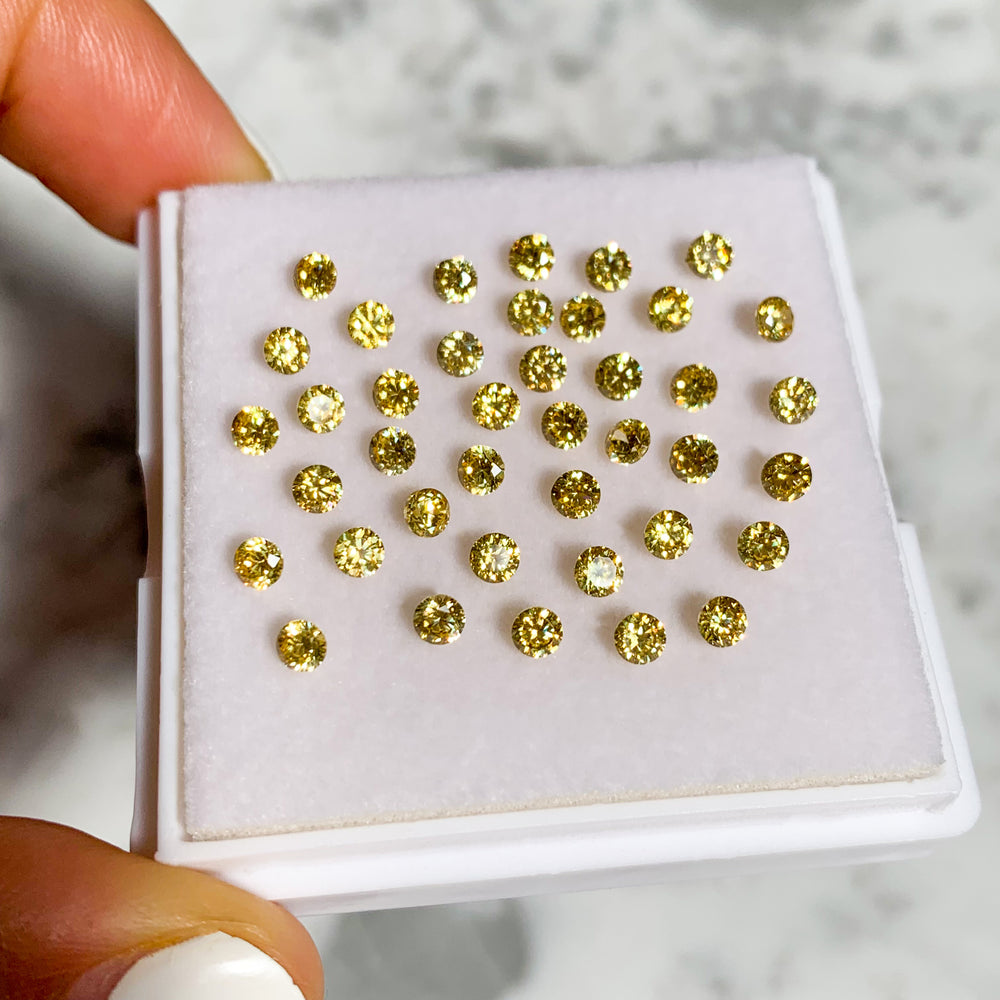 Zirconia Sintético Color Champagne 1 mm, 2 mm y 3 mm Corte Diamante