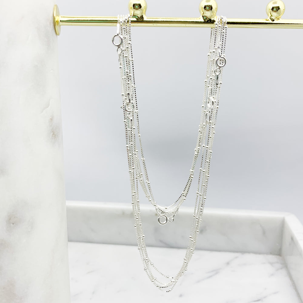
                  
                    Cadena Veneciana Con Bolitas 45 CM
                  
                