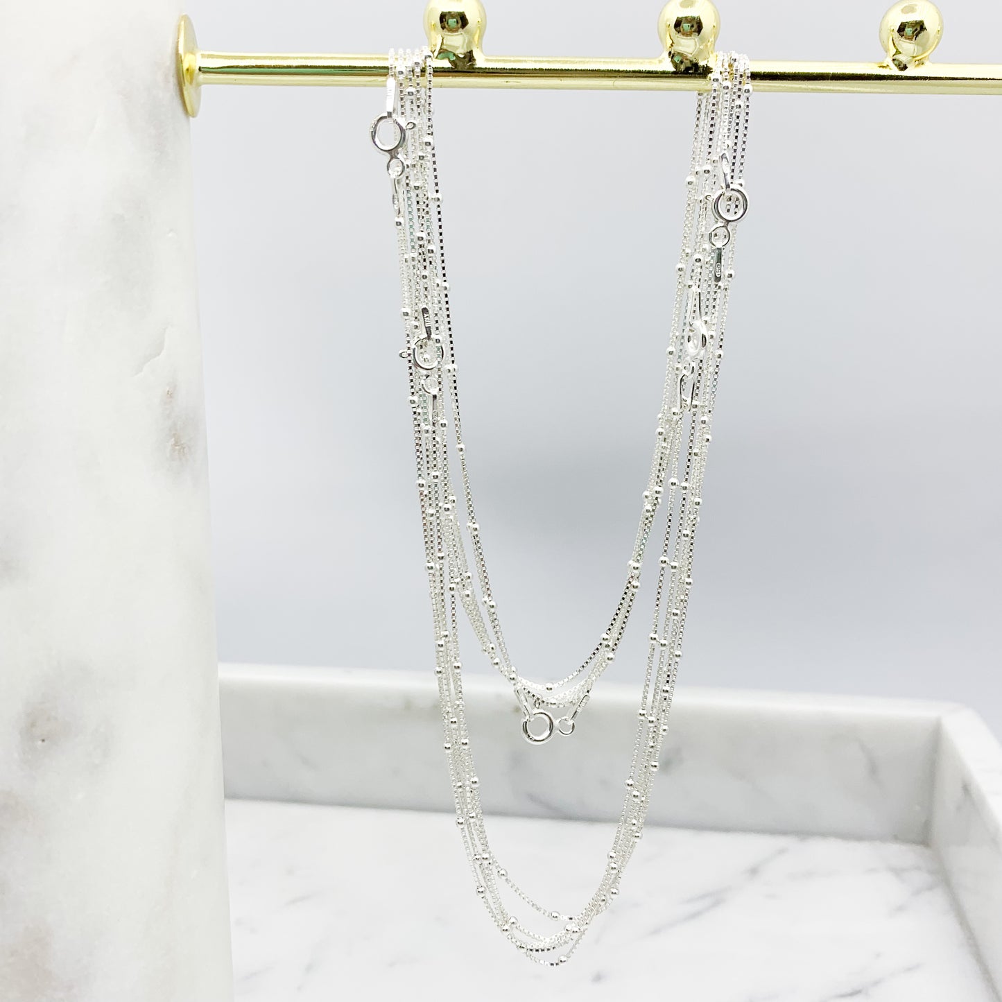 
                  
                    Cadena Veneciana Con Bolitas 45 CM
                  
                