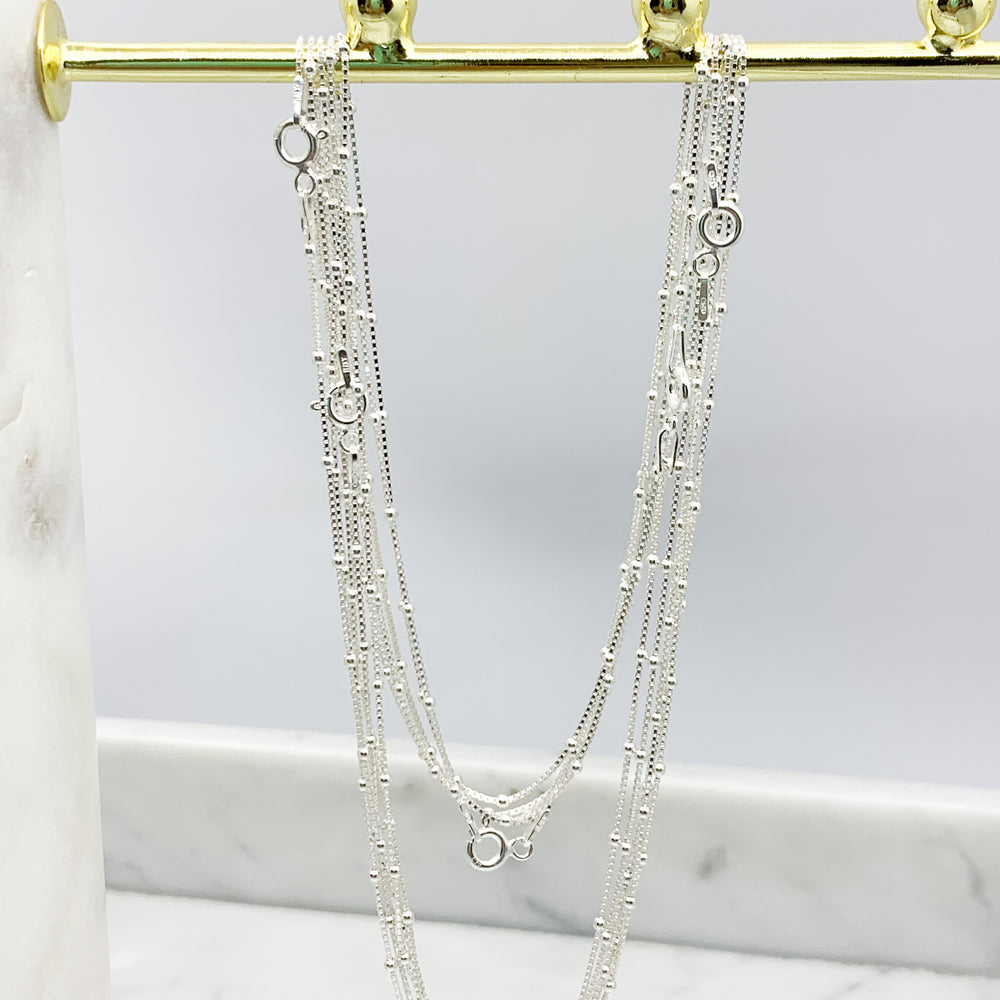 
                  
                    Cadena Veneciana Con Bolitas 45 CM
                  
                